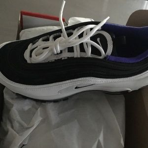 New Kid’s Nike Air Max 97 size 6Y